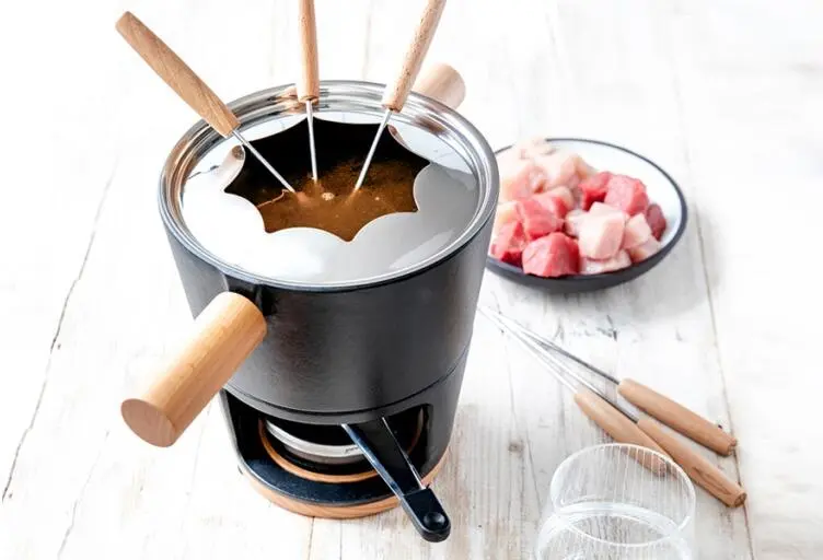 Stöckli Fonduegarnitur Titlis 4 Stöckli Fonduegarnitur Titlis – Bild 4