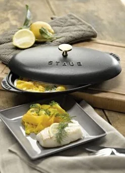 Staub Fischplatte Mit Deckel Aus Gusseisen 5 Staub Fischplatte Mit Deckel Aus Gusseisen -Geschirr boutique en ligne Fischplatte l