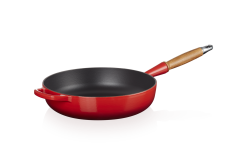 Le Creuset Sautépfanne Signature Aus Gusseisen Mit Holzgriff In Kirschrot -Geschirr boutique en ligne LC 20210721 HL PS OS 20259280600422 001