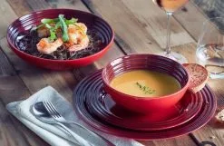 Le Creuset Frühstücksteller In Kirschrot -Geschirr boutique en ligne LeCreuset 2016 09 16 6 neu 1